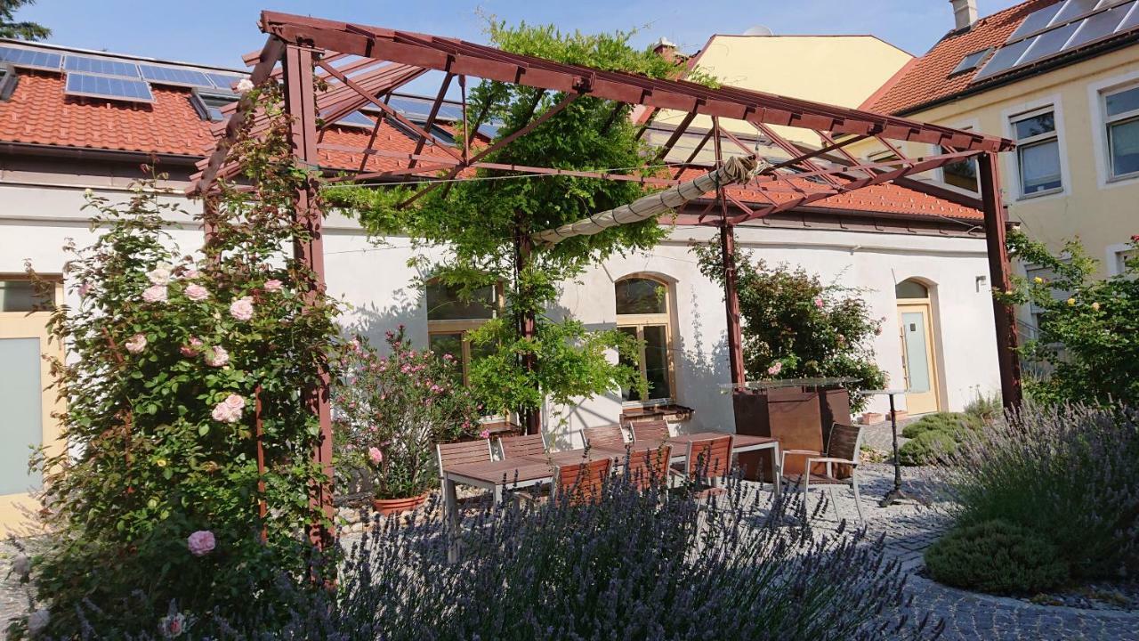 Maison Am Liesingbach Вена Экстерьер фото